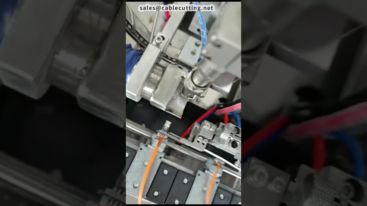 آلة تعليب ولحام أوتوماتيكية متطورة لأسلاك المينا ورؤوس USB - تعزيز الإنتاجية والدقة