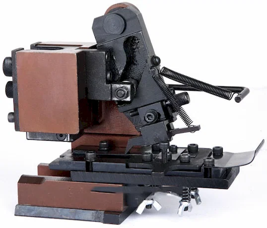 قالب كبس عمودي موجب OTP - مطبّق كبس الأطراف